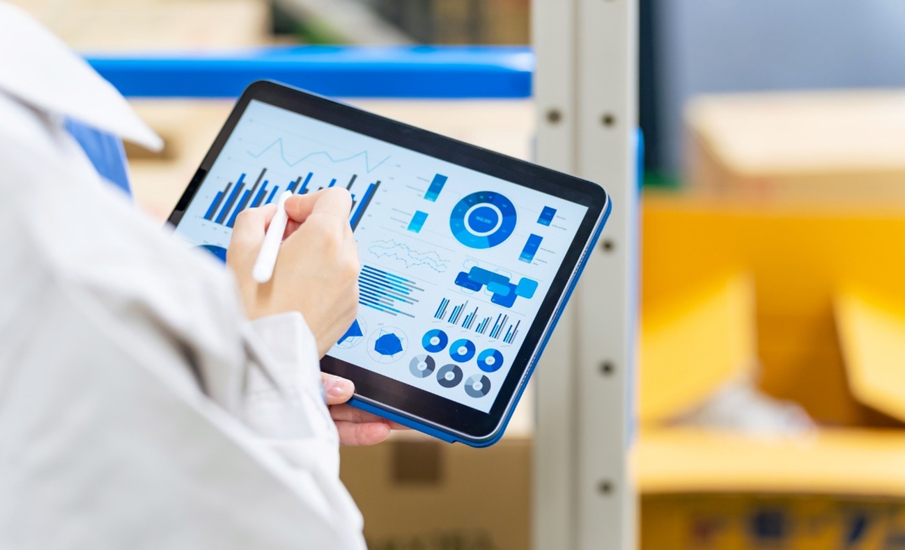 製造業でペーパーレス化するメリットや実際の進め方を解説